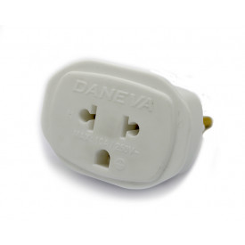 Adaptador Universal 2P+T 10A/250V - 1661 - Daneva