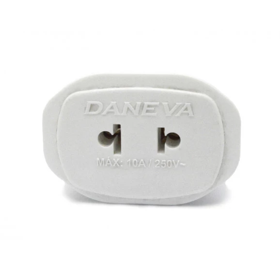 Adaptador Universal 2P 10A/250V - REF.1658 - Daneva