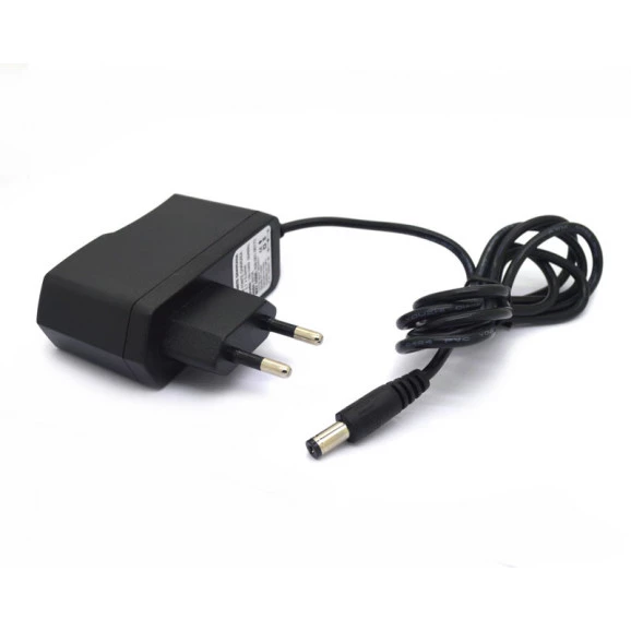 Fonte de Alimentação Chaveada Entrada 100-240Vac 50/60Hz 6V 2A com Plug P4 C+ 2,1mm x 5,5mm - 39.1.179