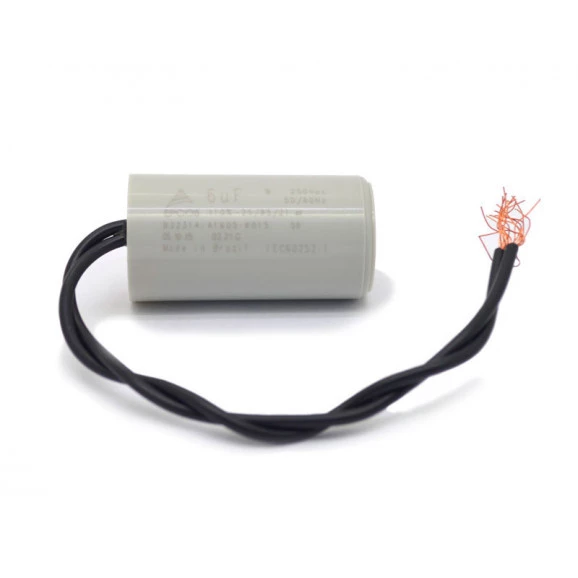 Capacitor de Partida 6uF/250Vac 50/60Hz +-10% 