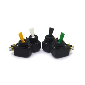 Chave Alavanca Unipolar 6A/120V Liga/Desliga AB2FP1 - Diversas Cores - CS-301D - Margirius