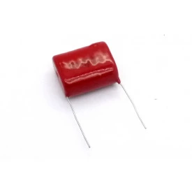 Capacitor Poliéster 6.8uF/250V (685)