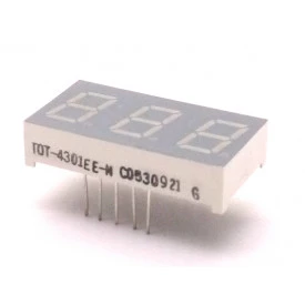 Display de 7 Segmentos com  3 Dígitos TOT4301EE