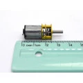 Micromotor com redução 6V - 170 RPM