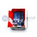 Arduino UNO com cabo USB